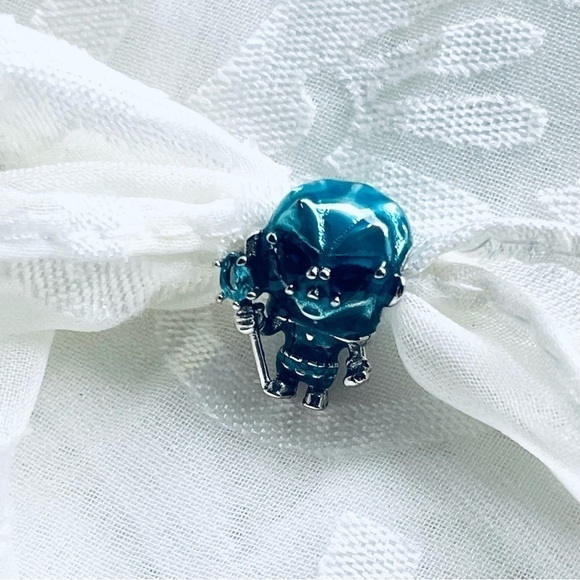 ❄️ NWOT Night King Charm – Game of Thrones 🐉 - Picture 11 of 15